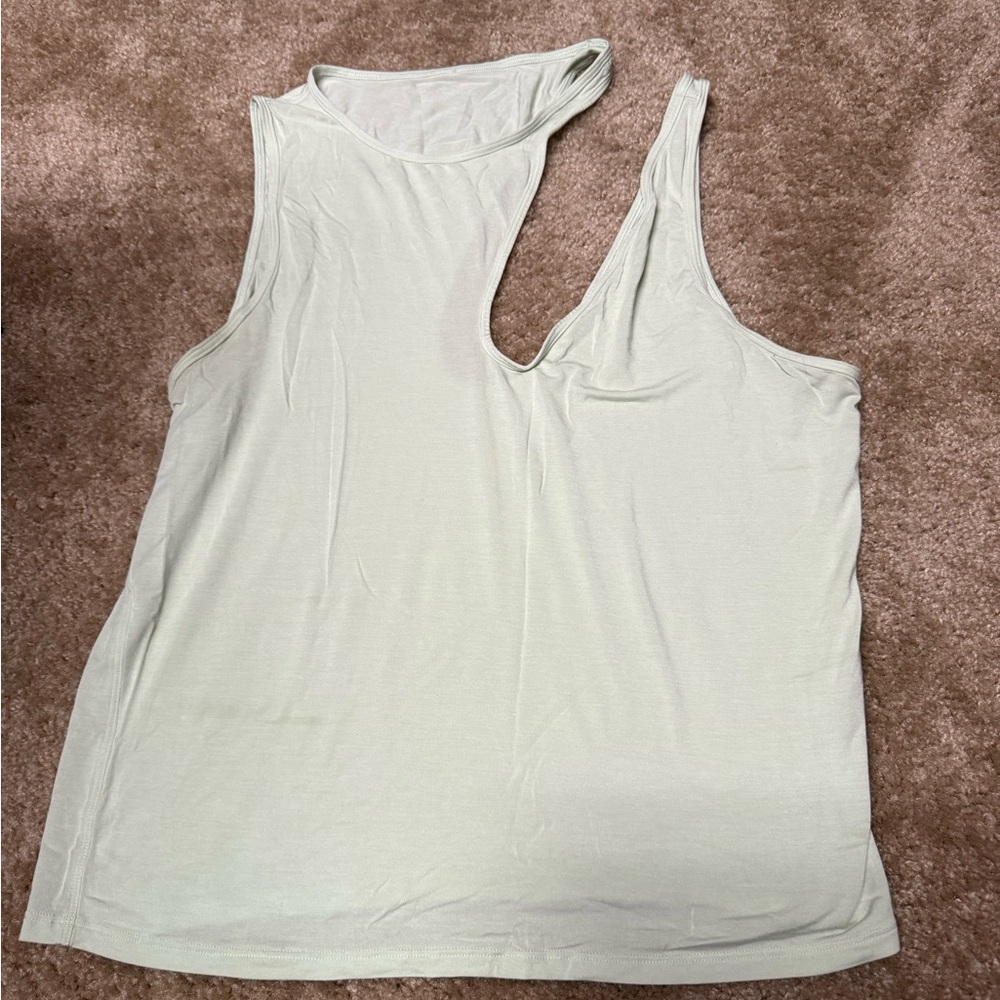 Lulu lemon shoulder cut out tank Mint